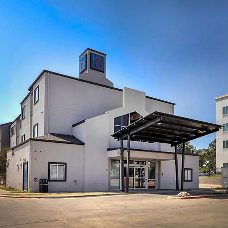 Motel 6-Cedar Park, Tx מראה חיצוני תמונה